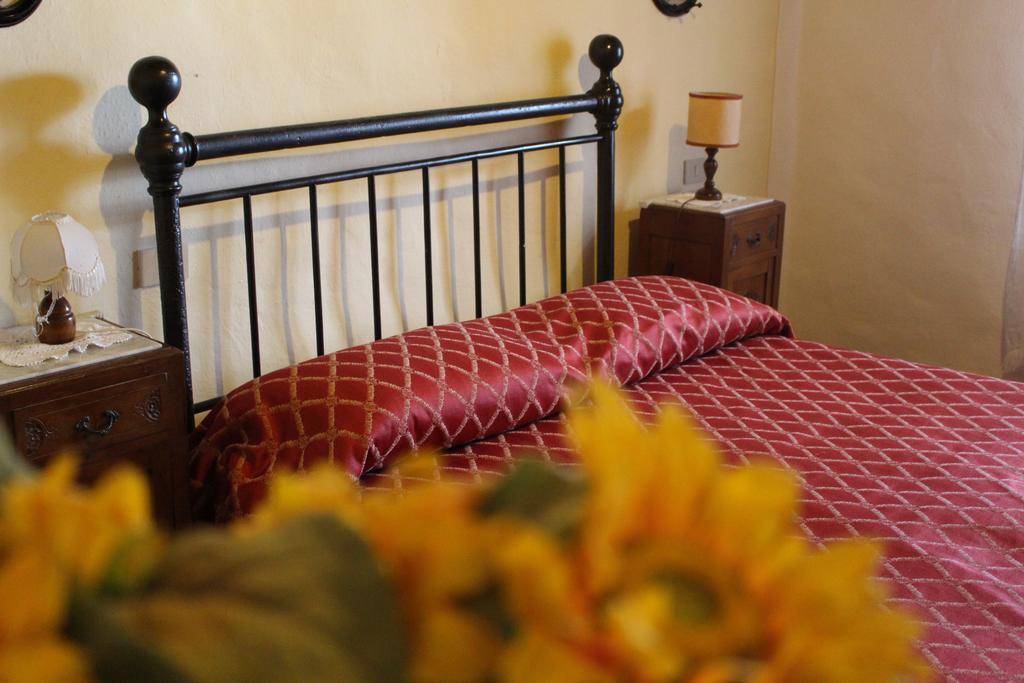 Borgo Santinovo Villa กอลเลวัลเดลซา ภายนอก รูปภาพ