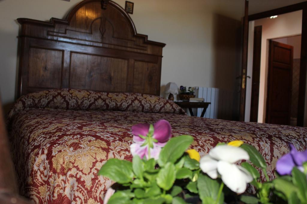 Borgo Santinovo Villa กอลเลวัลเดลซา ภายนอก รูปภาพ