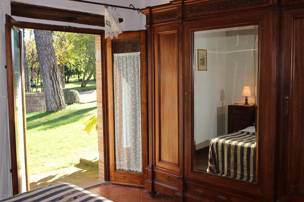 Borgo Santinovo Villa กอลเลวัลเดลซา ภายนอก รูปภาพ