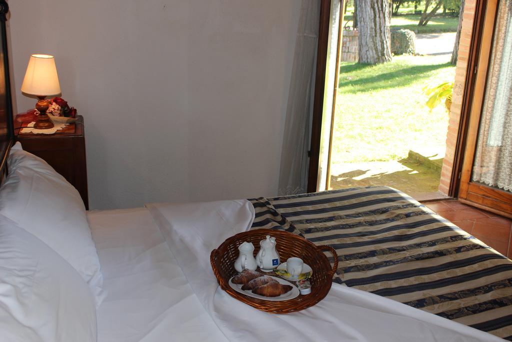 Borgo Santinovo Villa กอลเลวัลเดลซา ภายนอก รูปภาพ
