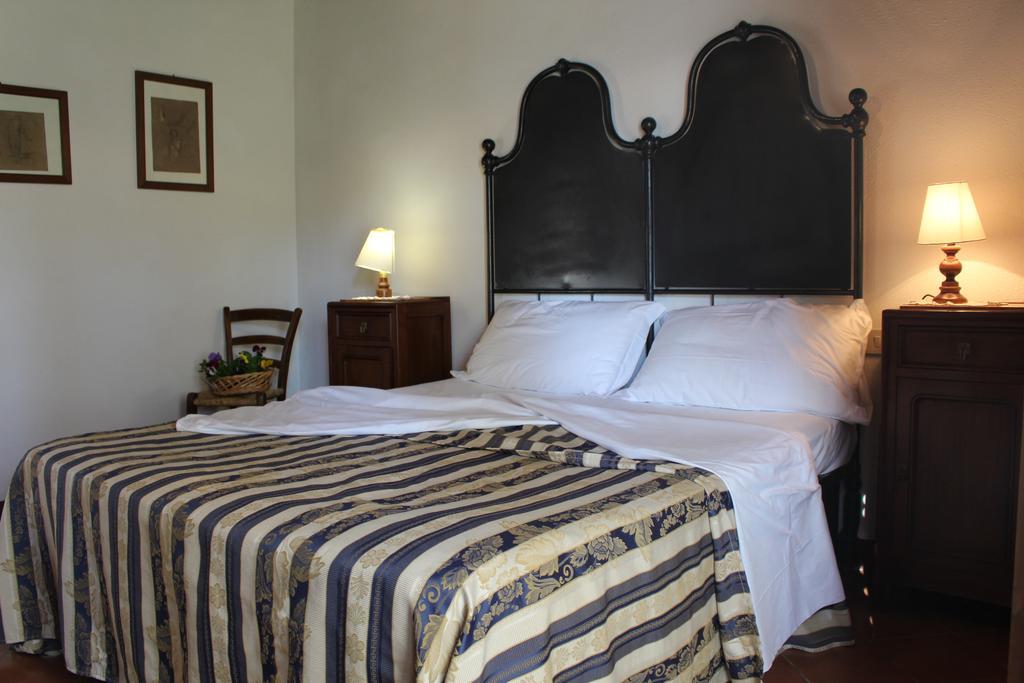 Borgo Santinovo Villa กอลเลวัลเดลซา ภายนอก รูปภาพ