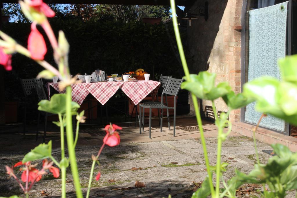 Borgo Santinovo Villa กอลเลวัลเดลซา ภายนอก รูปภาพ