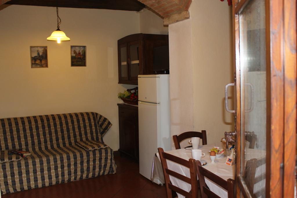 Borgo Santinovo Villa กอลเลวัลเดลซา ภายนอก รูปภาพ