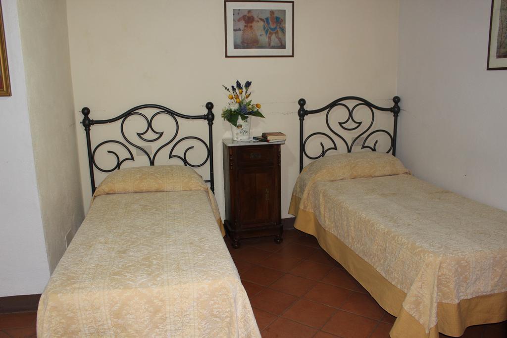 Borgo Santinovo Villa กอลเลวัลเดลซา ภายนอก รูปภาพ